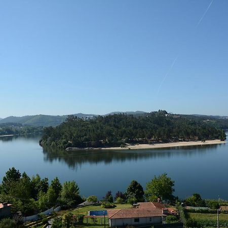 Figurino Do Douro Hotel Melres ภายนอก รูปภาพ