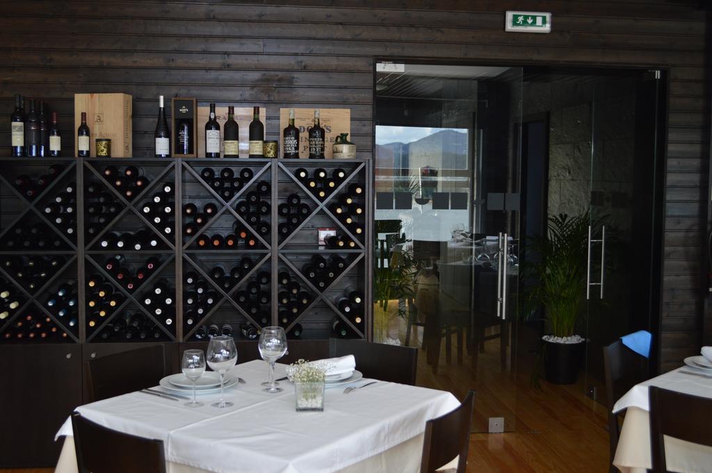 Figurino Do Douro Hotel Melres ภายนอก รูปภาพ