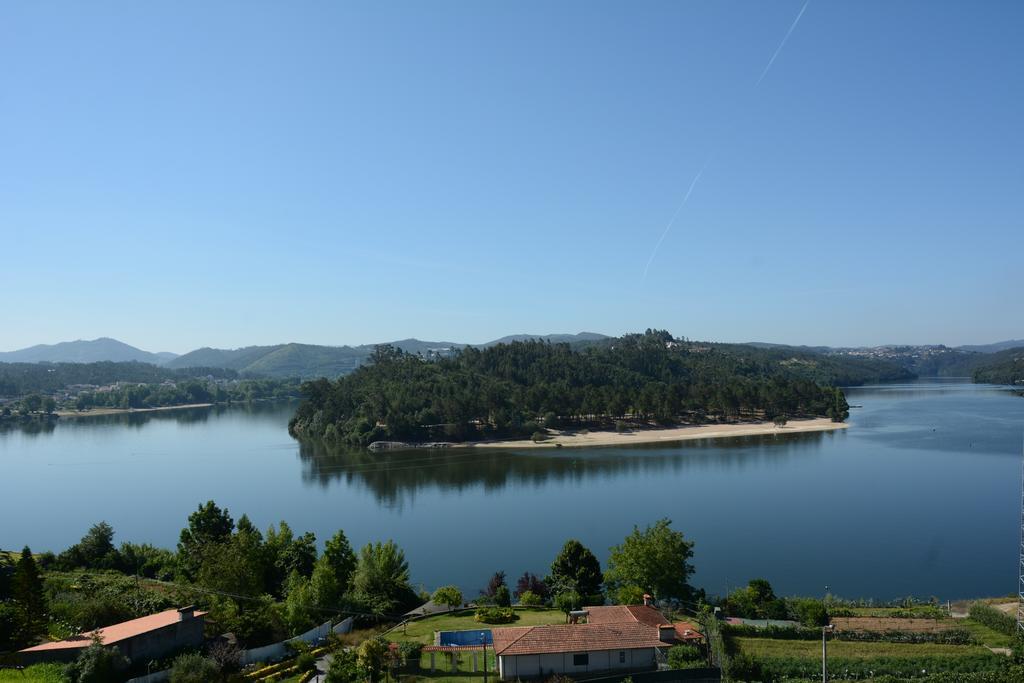 Figurino Do Douro Hotel Melres ภายนอก รูปภาพ