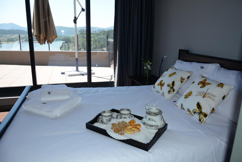 Figurino Do Douro Hotel Melres ภายนอก รูปภาพ